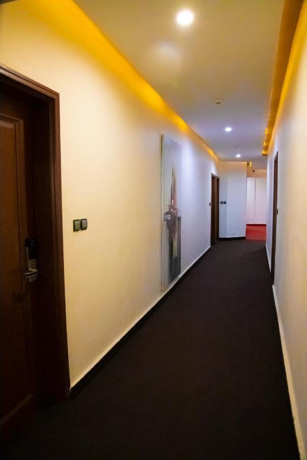 Hotel La Casa Cielo Cotonou Exterior foto