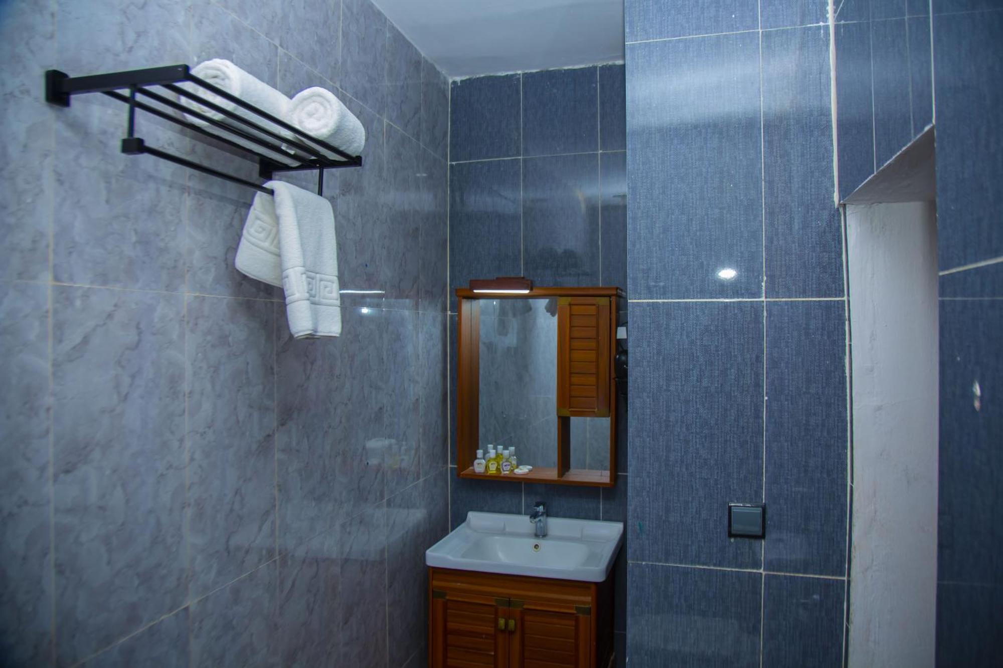 Hotel La Casa Cielo Cotonou Exterior foto